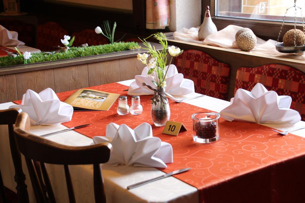 Hotel - Restaurant Berghof Berghausen  ภายนอก รูปภาพ